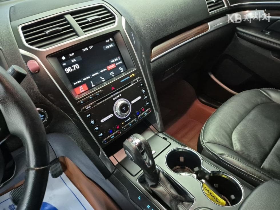 (57No.2277)Ford New Explorer 2.3 EcoBoost 4WD Limited - 10