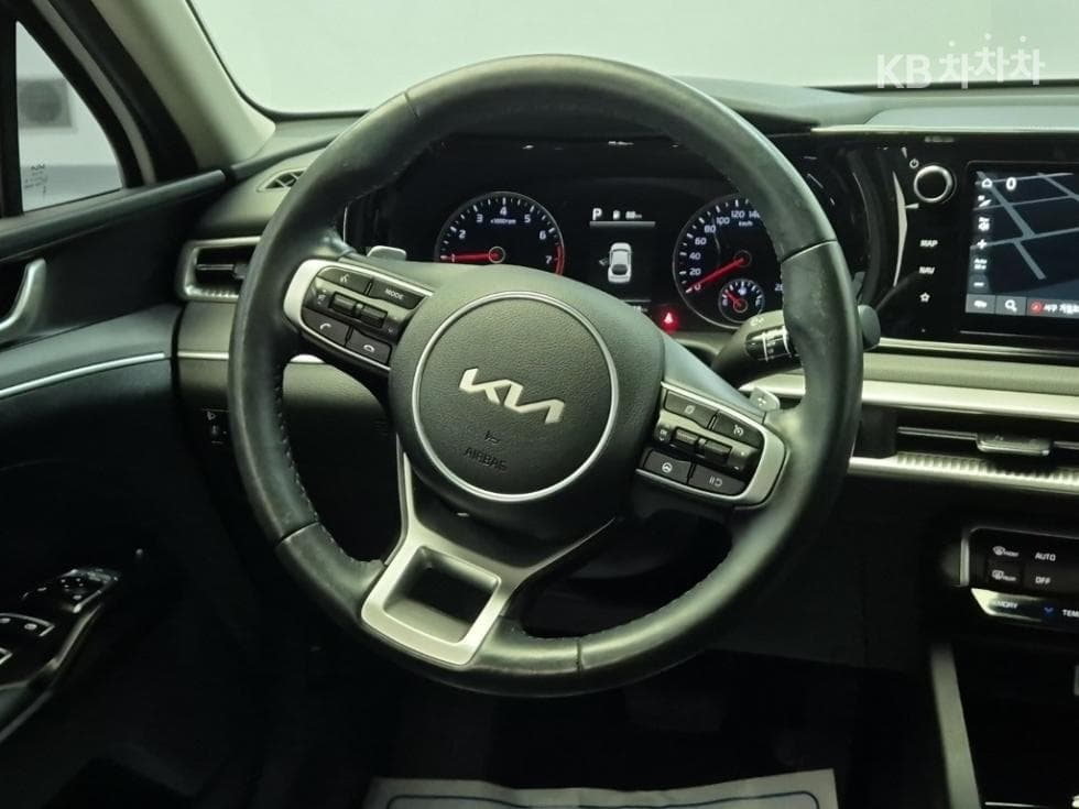 Киа K5 3-토 поколение2.0 Бензин Тренди - 9