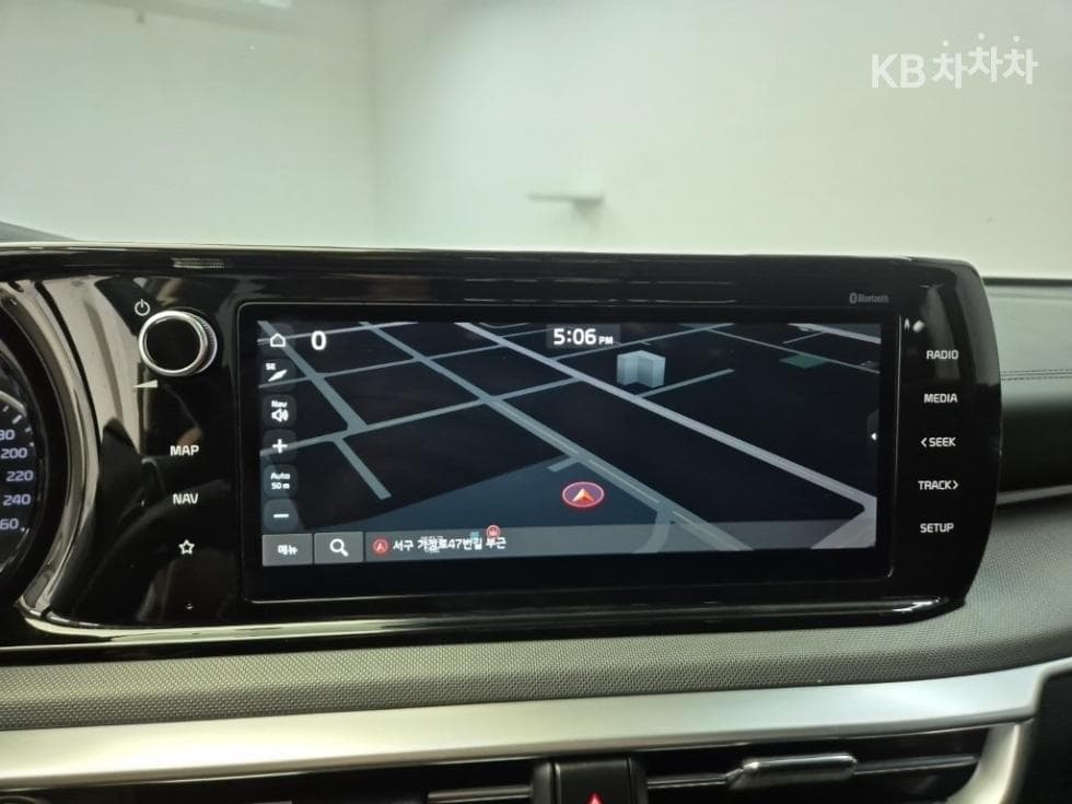 Киа K5 3-토 поколение2.0 Бензин Тренди - 13