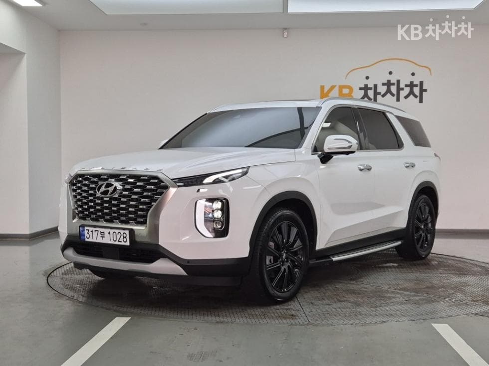 Hyundai Palisade 2.2 Diesel 8-Passenger Prestige - Image 1