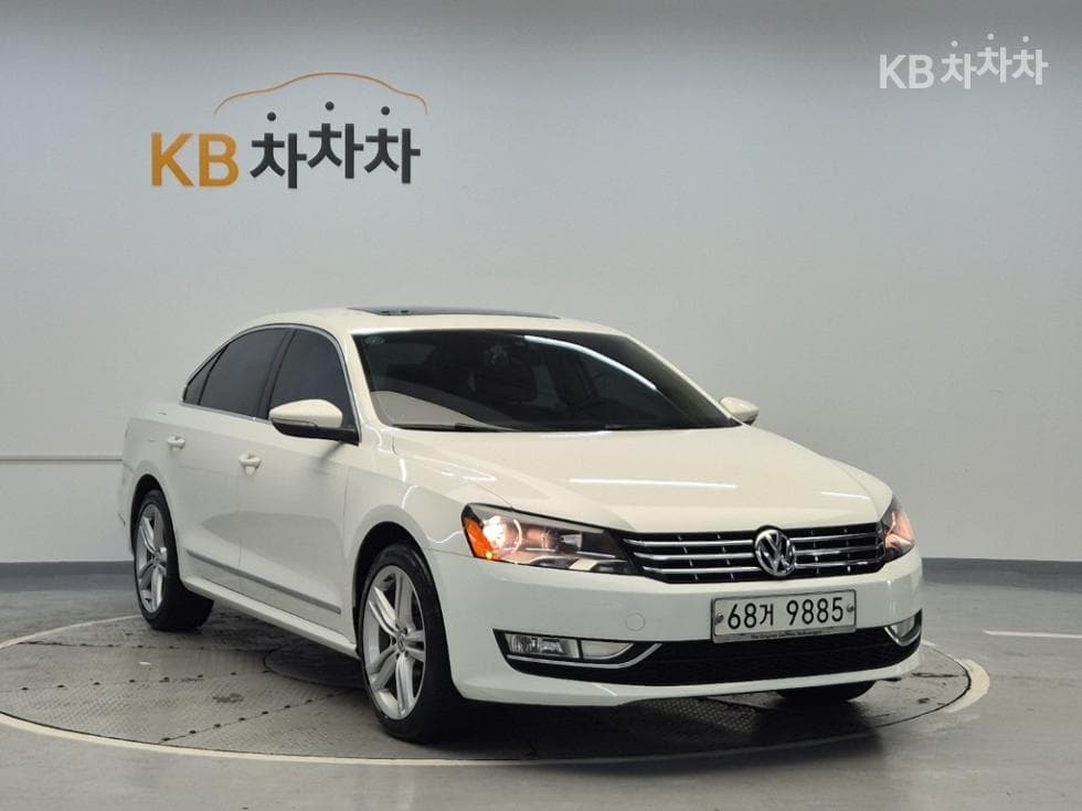 Volkswagen The New Passat 2.0 TDI B7 (11 years~) - Image 4