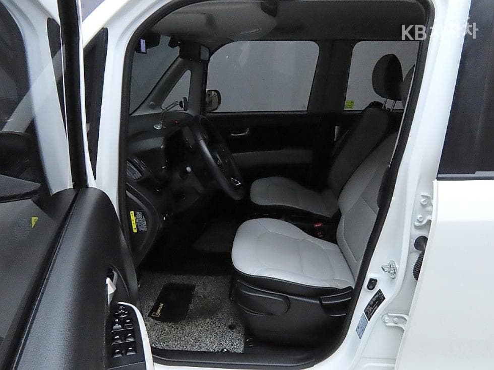 (113du4725)Kia The New Kia Ray 1.0 Gasoline Signature - 10