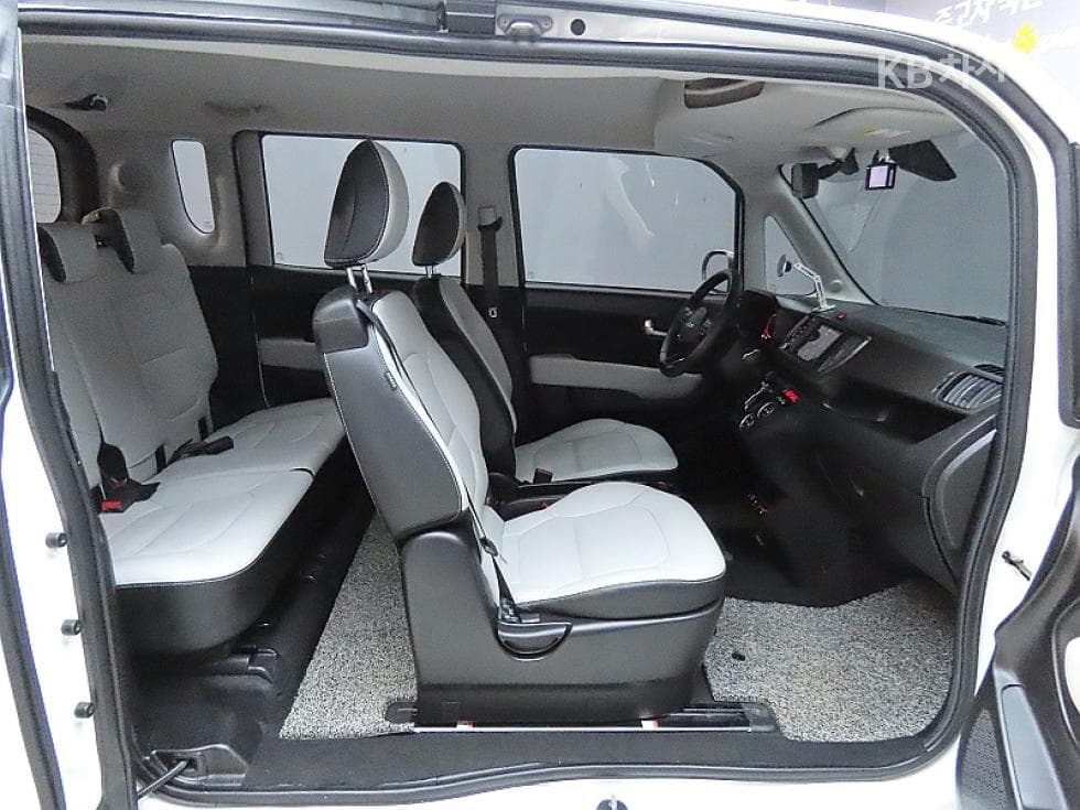 (113du4725)Kia The New Kia Ray 1.0 Gasoline Signature - 12