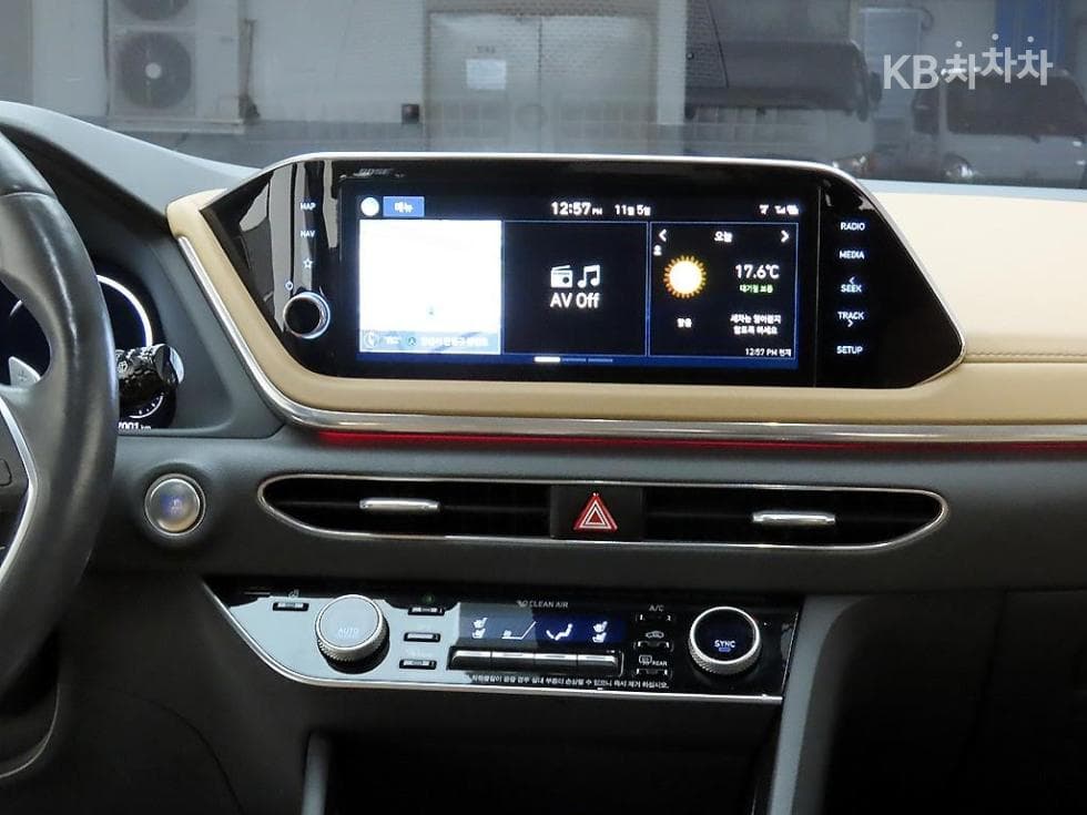 (264L9276)Hyundai Sonata (DN8)2.0 Inspiration - 8