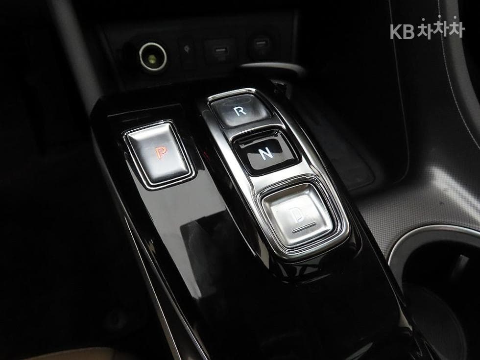 (264L9276)Hyundai Sonata (DN8)2.0 Inspiration - 9