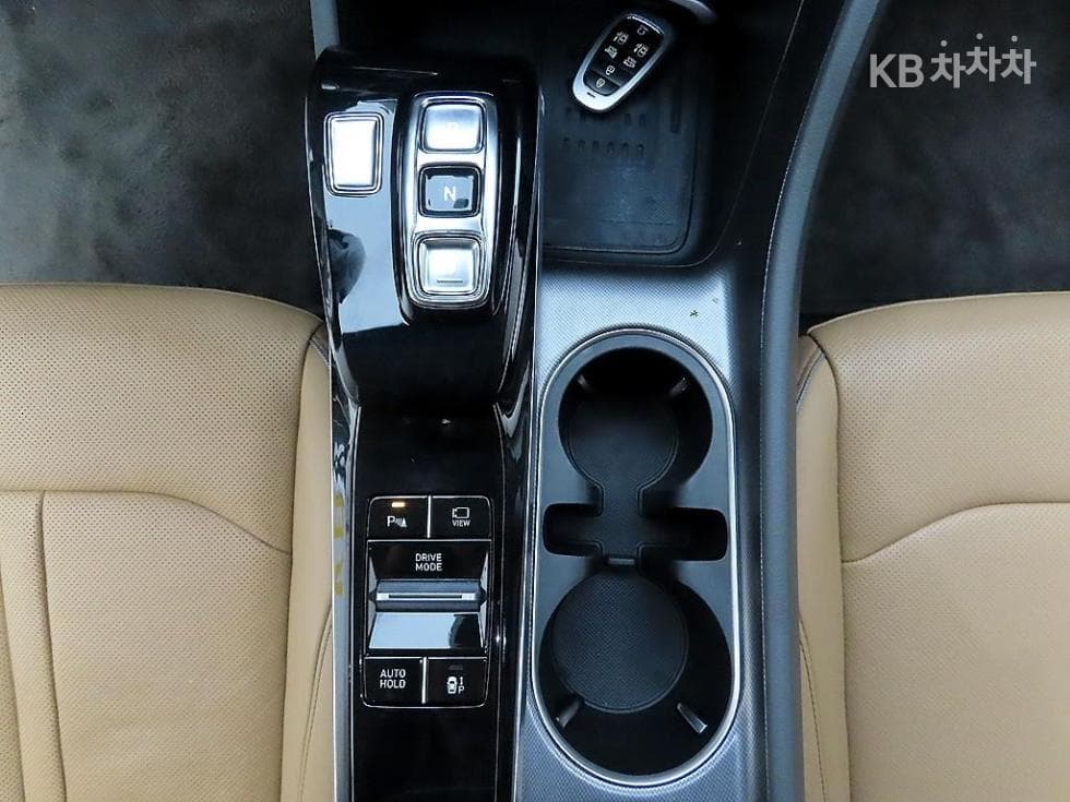 (264L9276)Hyundai Sonata (DN8)2.0 Inspiration - 10