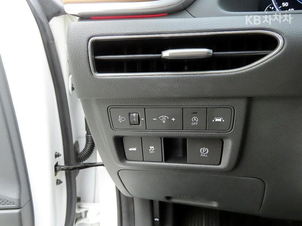 (264L9276)Hyundai Sonata (DN8)2.0 Inspiration - 12