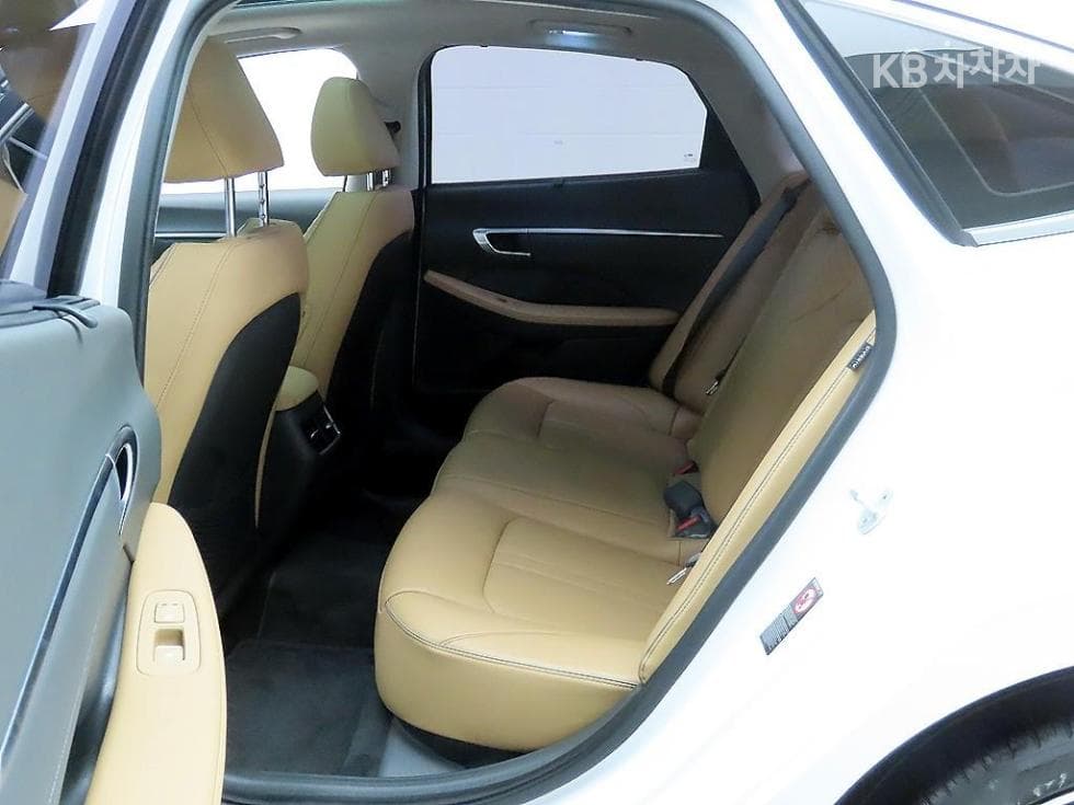 (264L9276)Hyundai Sonata (DN8)2.0 Inspiration - 14