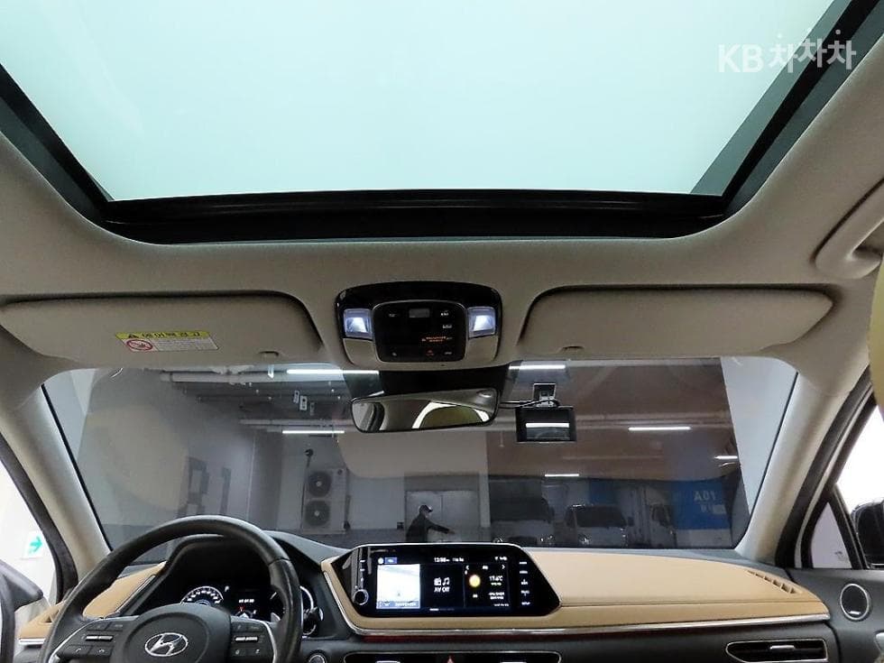 (264L9276)Hyundai Sonata (DN8)2.0 Inspiration - 17