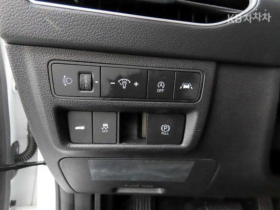 Hyundai Sonata (DN8)2.0 Premium 패밀리 - 12