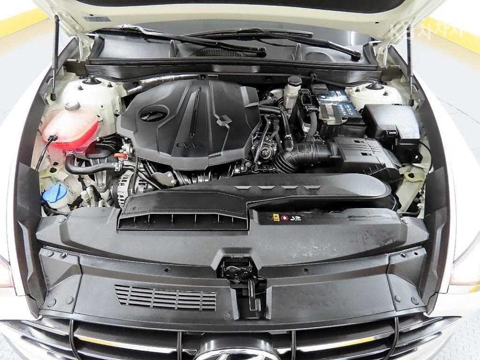 Hyundai Sonata (DN8)2.0 Premium 패밀리 - 18