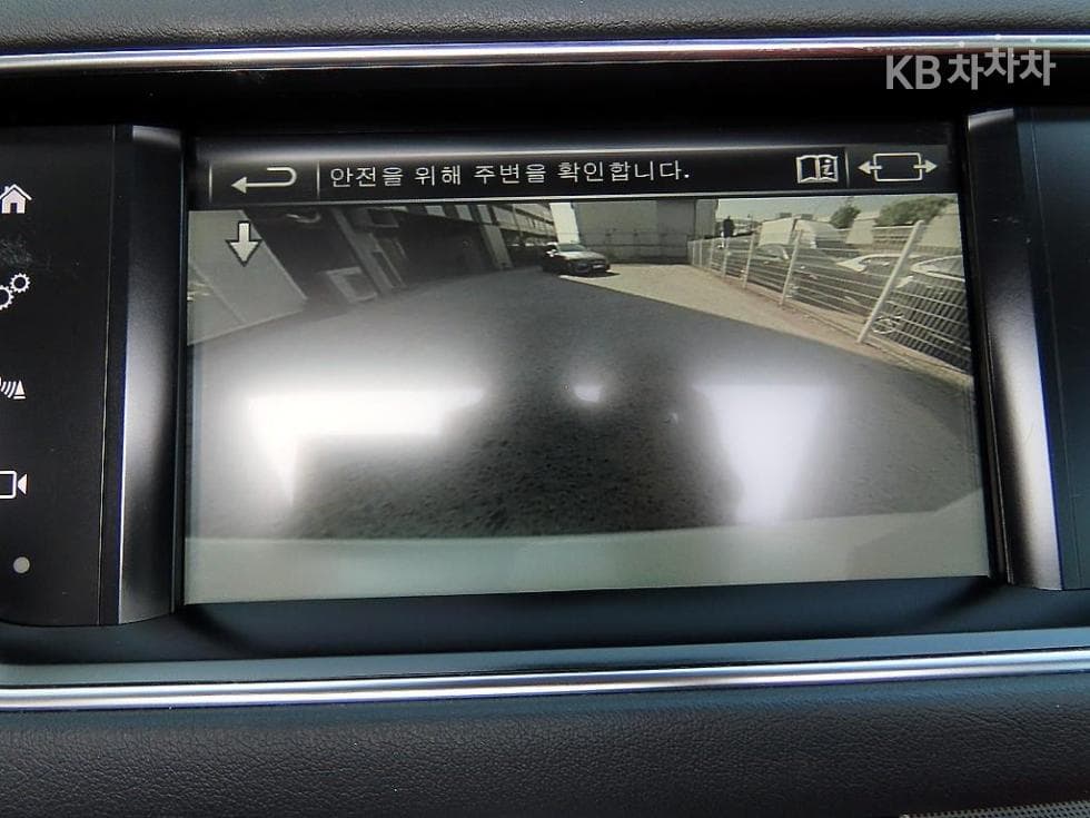 Land Rover Нов Рендж Ровер Спорт3.0 SDV6 HSE Динамик - 14