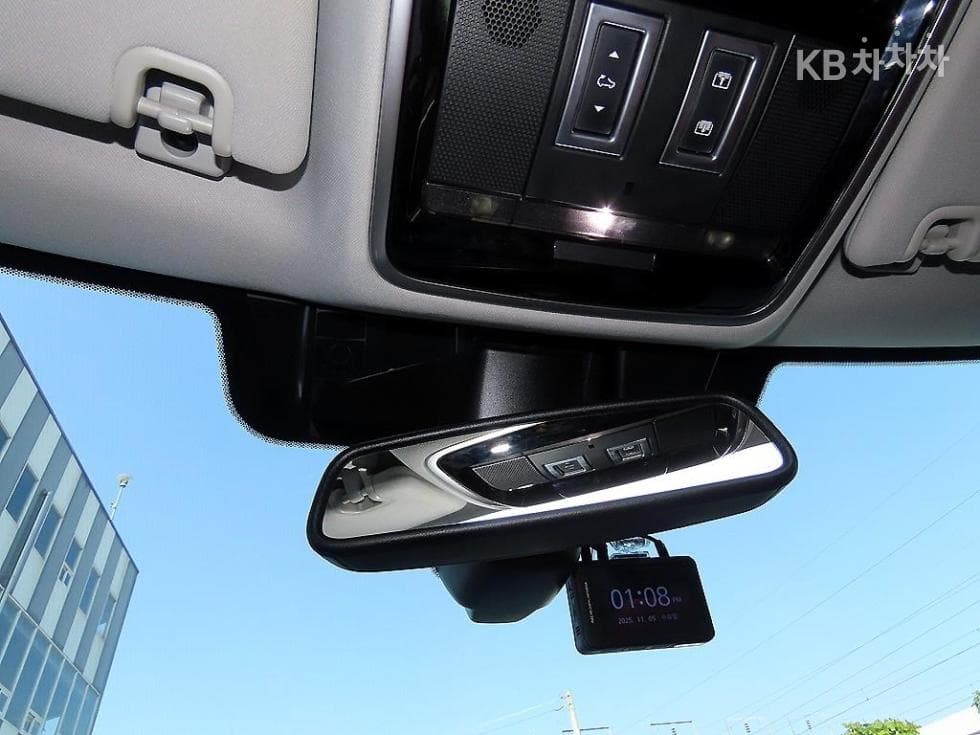 Land Rover Нов Рендж Ровер Спорт3.0 SDV6 HSE Динамик - 15