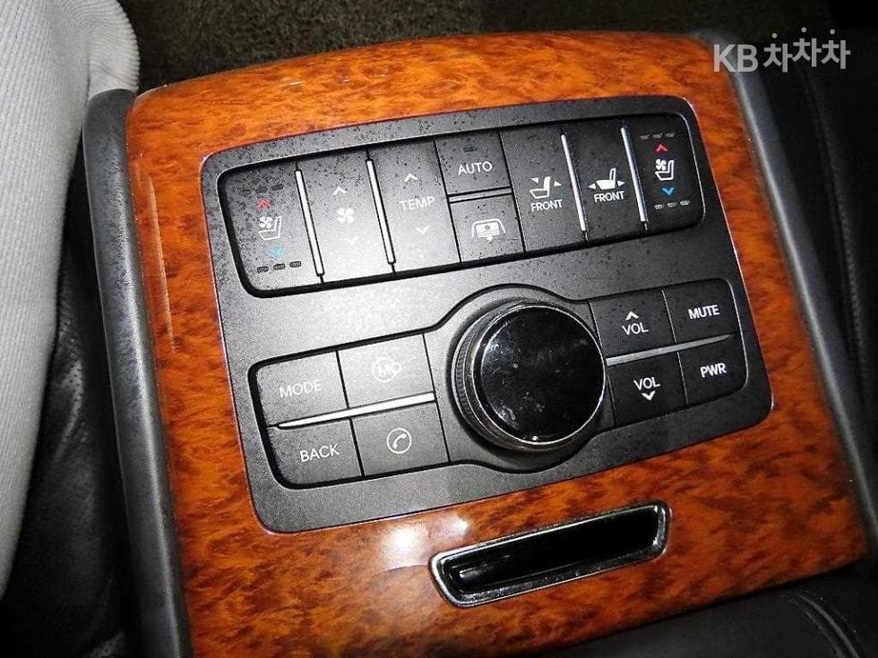 Hyundai Equus(신형)VS460 Prestige - 14