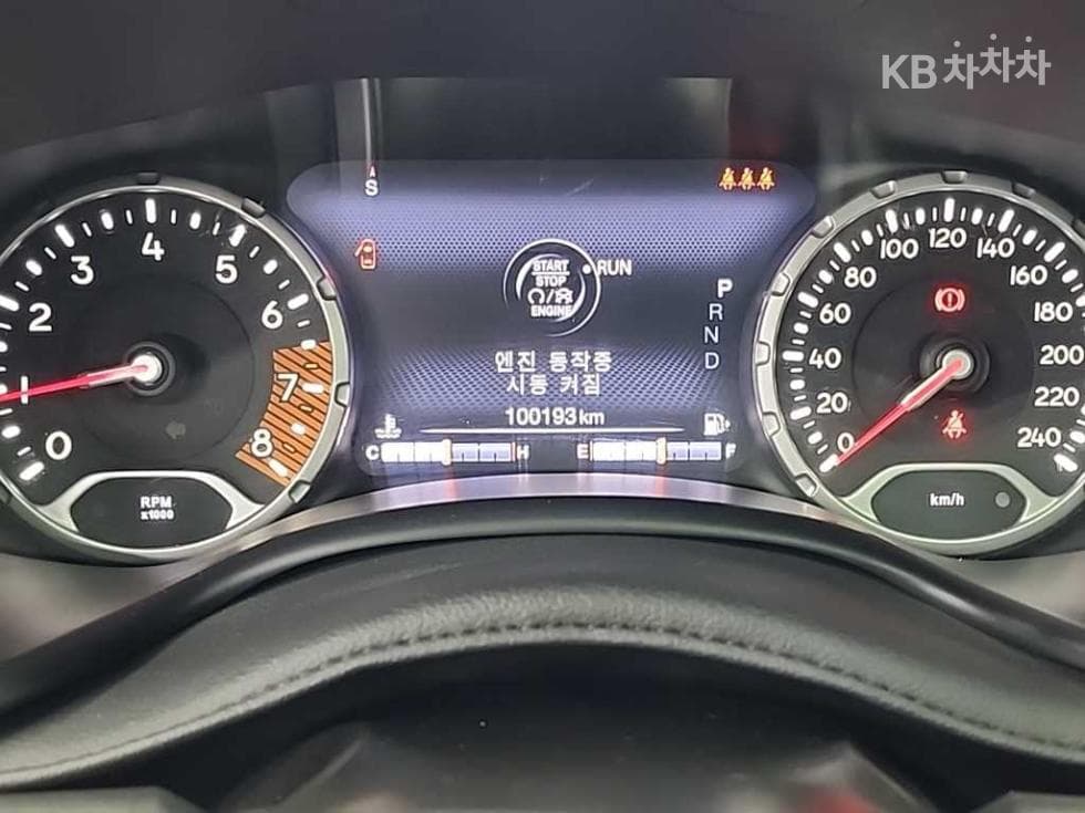 지프 레니게이드2.4 Limited FWD - 6