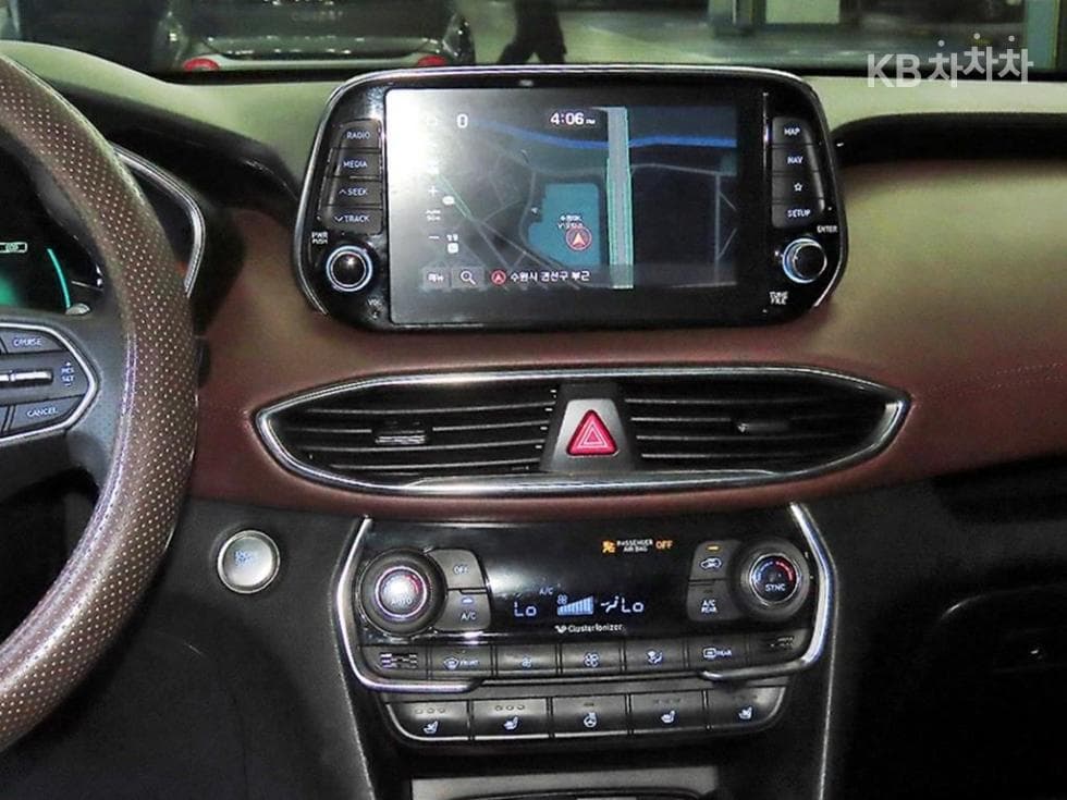 Хюндай Санта Фе TMБензин 2.0T 4x4 Inspiration - 11