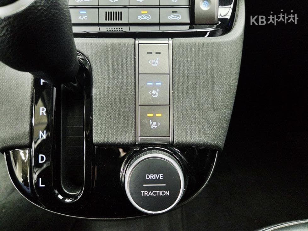 Хюндай Каспър1.0 Турбо Бензин Inspiration - 11