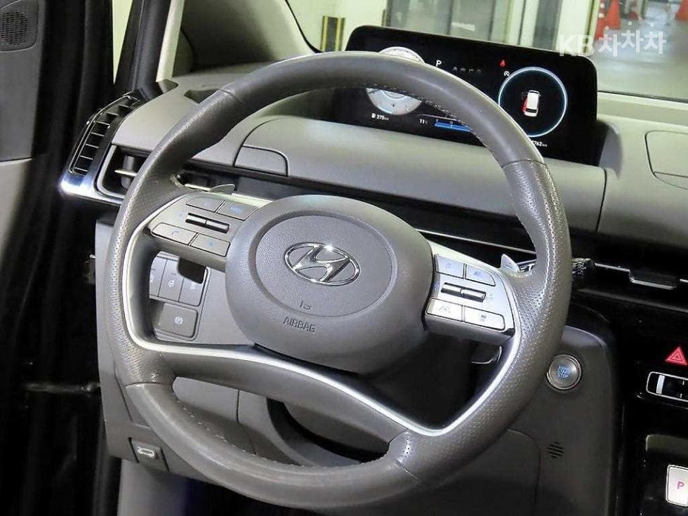 Hyundai Staria Lounge2.2 Lounge 9 Inspiration - 8