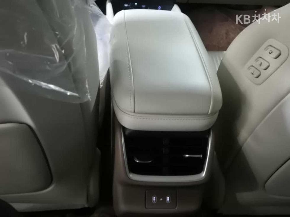 (31400009666)Hyundai All New Granger Hybrid1.6 Turbo Gasoline Calligraphy - 10