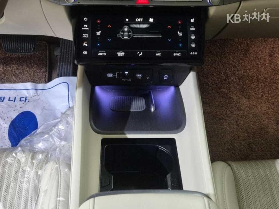 (31400009666)Hyundai All New Granger Hybrid1.6 Turbo Gasoline Calligraphy - 12