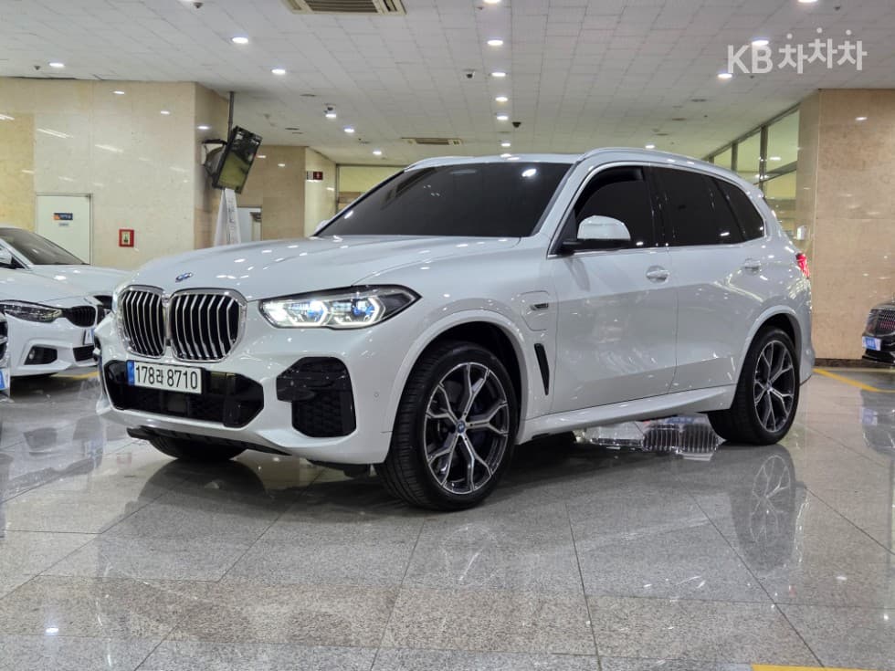 BMW X5 (G05) xDrive 45e M Sport - Image 1