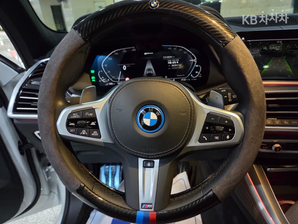 BMW X5 (G05)xDrive 45e M Sport - 9