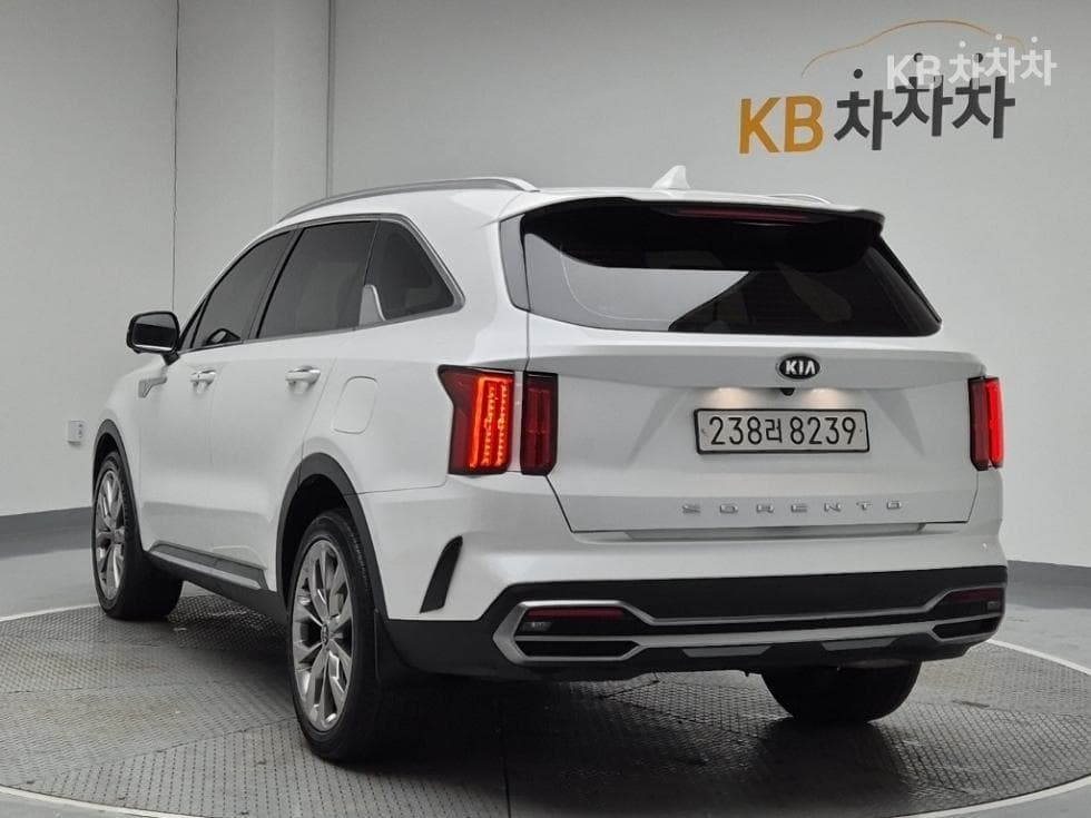Киа Sorento 4-то поколение2.2 Дизел 2WD Noblesse - 2