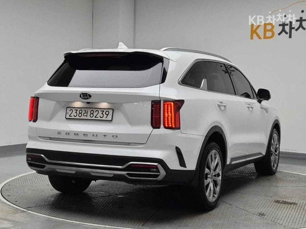 Киа Sorento 4-то поколение2.2 Дизел 2WD Noblesse - 3