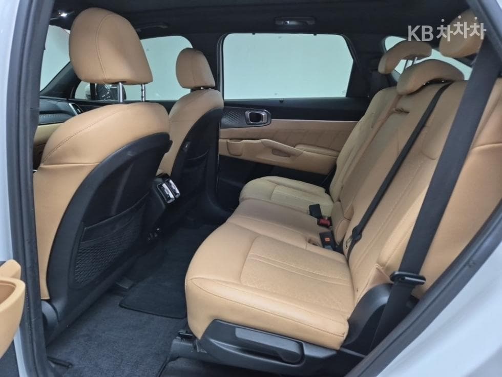 Киа Sorento 4-то поколение2.2 Дизел 2WD Noblesse - 12