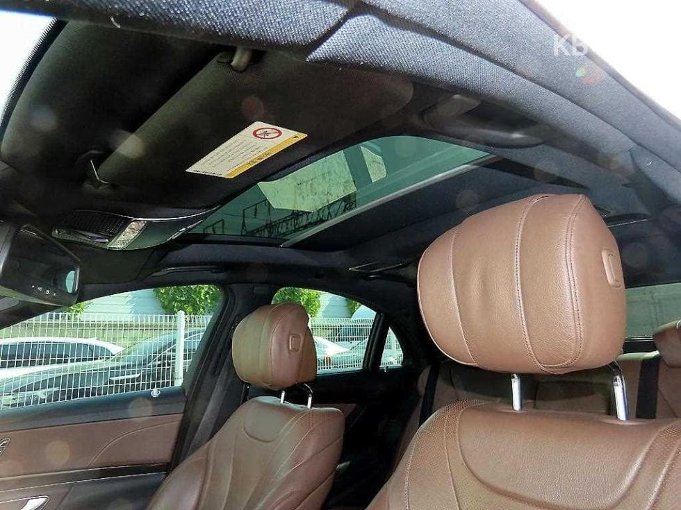 Mercedes-Benz Нов S-КласS350 d 4MATIC W222 - 17