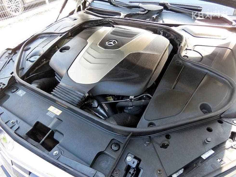 Mercedes-Benz Нов S-КласS350 d 4MATIC W222 - 19