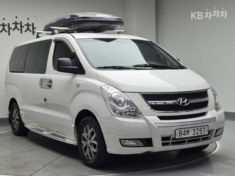 Хюндай Гранд Старекс5-местен Ван CVX Premium - 4
