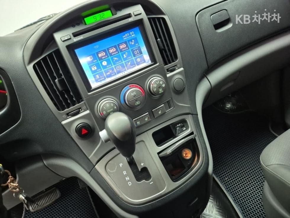 Хюндай Гранд Старекс5-местен Ван CVX Premium - 10