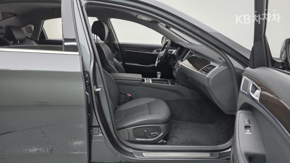 Genesis G803.3 GDI Luxury - 7