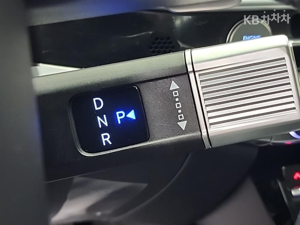 Hyundai The All New Grandeur (Azera) Hybrid1.6 Turbo Gasoline Premium - 8