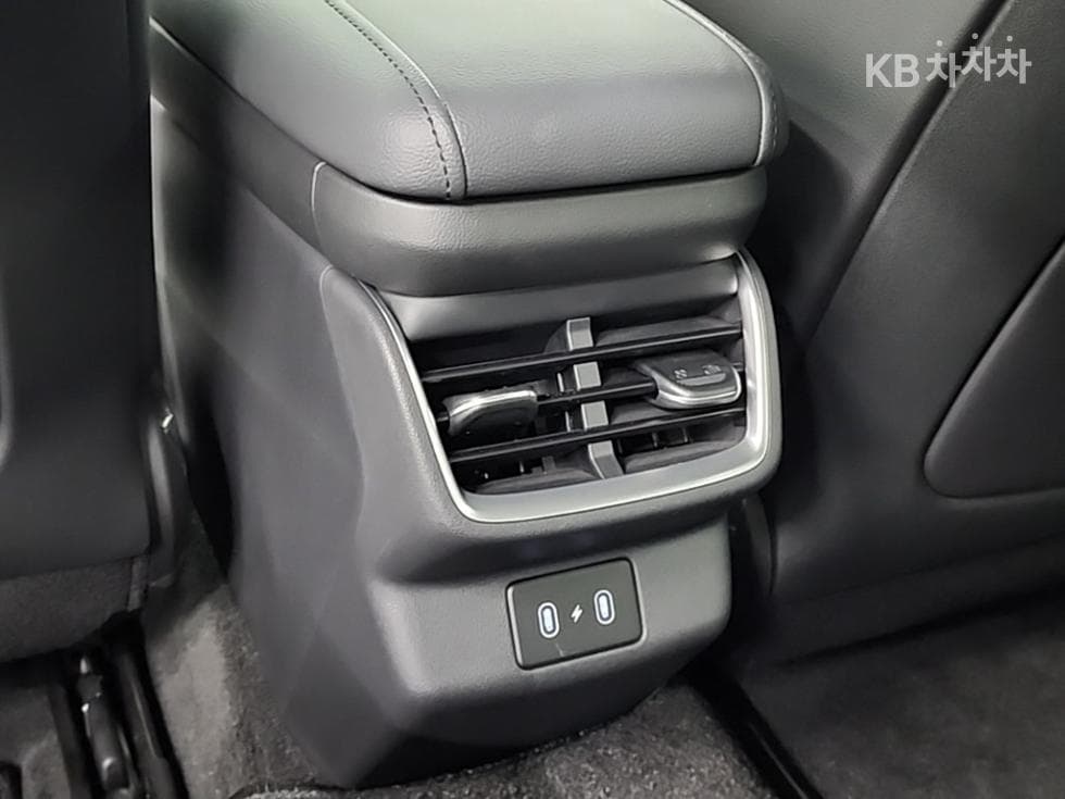 Hyundai The All New Grandeur (Azera) Hybrid1.6 Turbo Gasoline Premium - 13