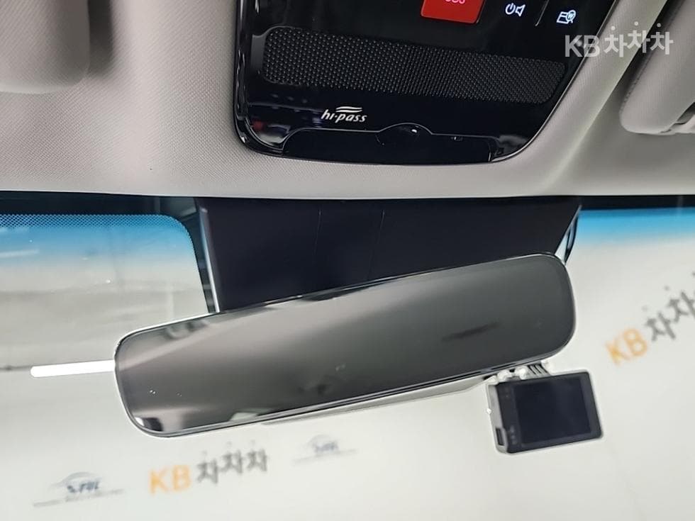 Hyundai The All New Grandeur (Azera) Hybrid1.6 Turbo Gasoline Premium - 17