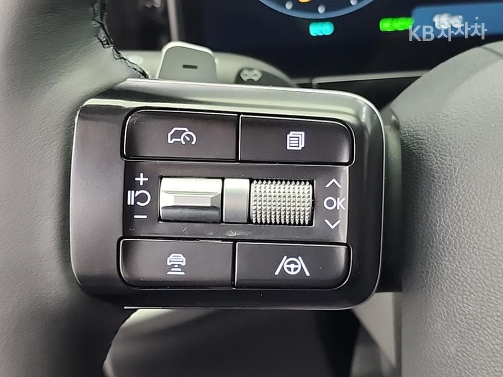 Hyundai The All New Grandeur (Azera) Hybrid1.6 Turbo Gasoline Premium - 18