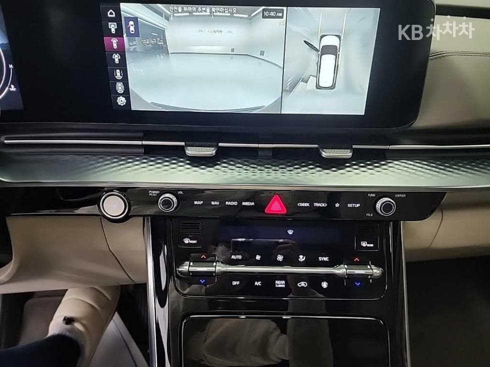 Киа Канивал 4-то поколениеВисок Лимузин (Канивал) G3.5 GDI 4-местен Signature - 10