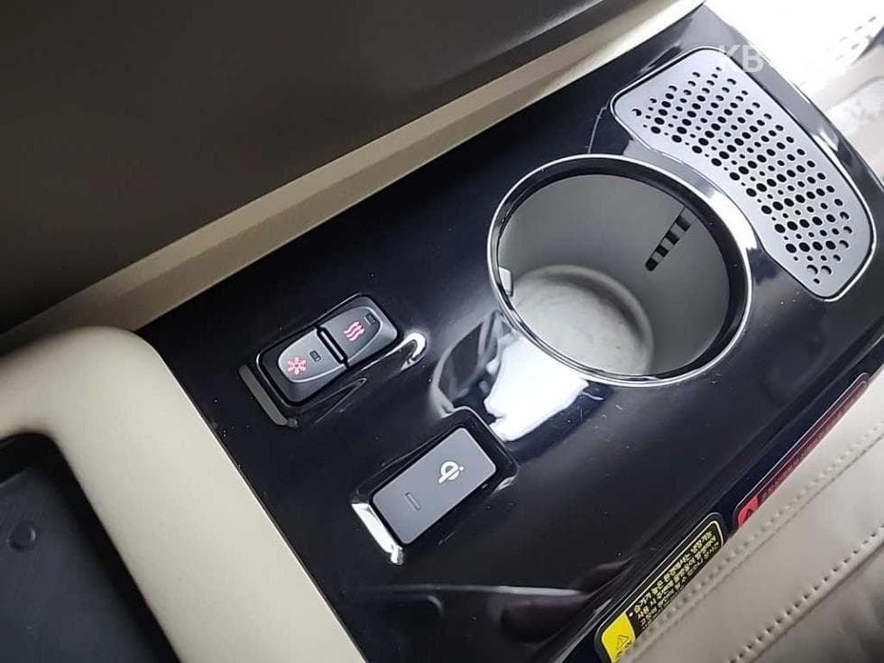 Киа Канивал 4-то поколениеВисок Лимузин (Канивал) G3.5 GDI 4-местен Signature - 15