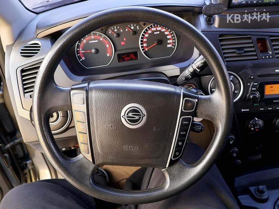 КейДжи Мобилити Корандо Спорт (pickup variant)CX5 2WD Еко (економичен клас) - 8