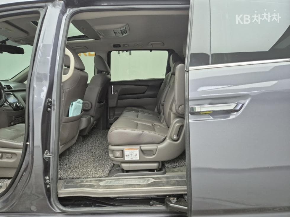 혼다 오딧세이3.5 - 12