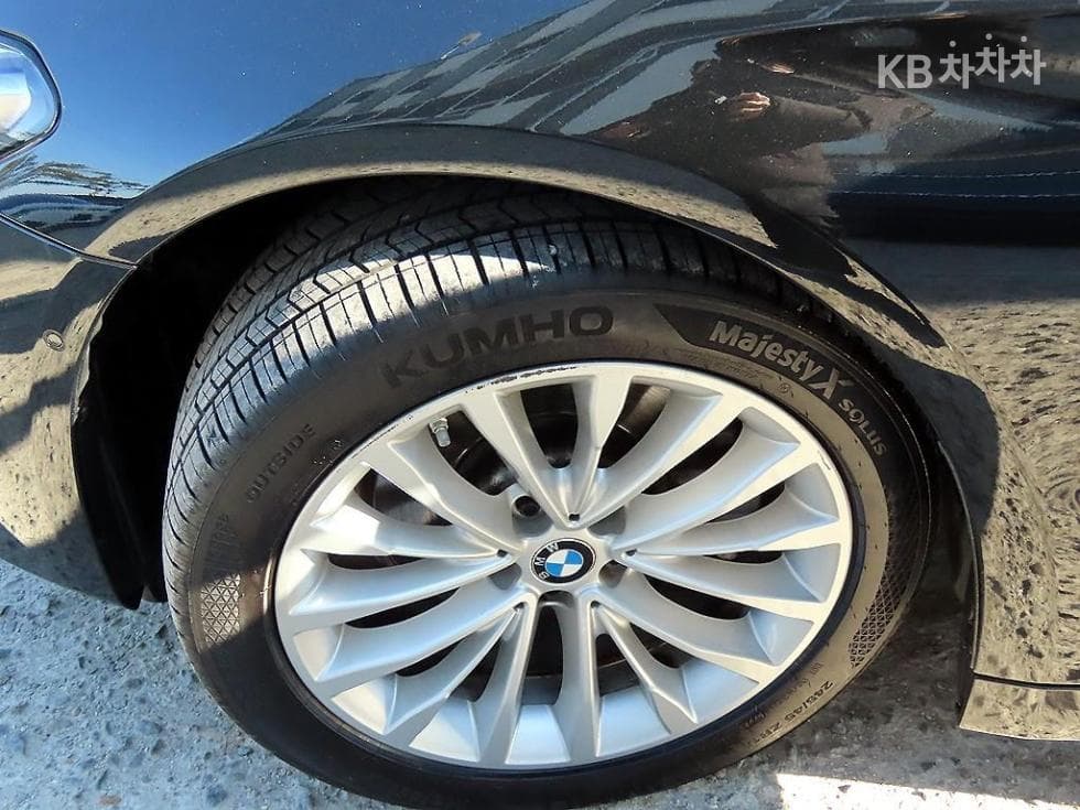 BMW 올New5 Series (G30)523d xDrive Luxury - 20