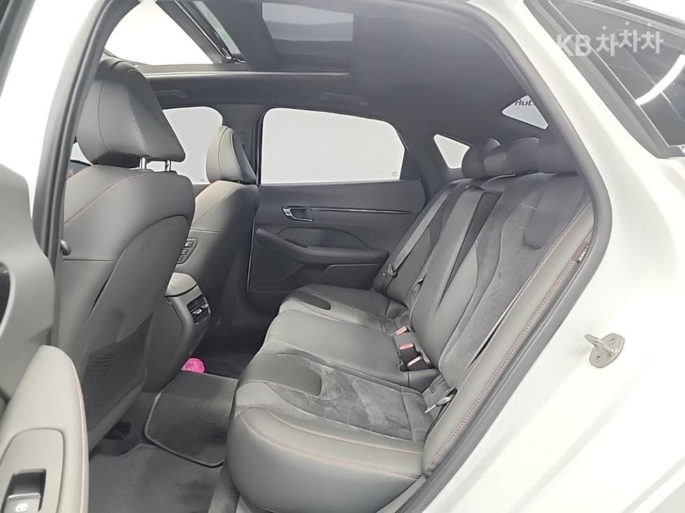 Хюндай Соната Ди Едж (Соната фацелит) N Line(DN8)1.6 Турбо Стандартен - 12