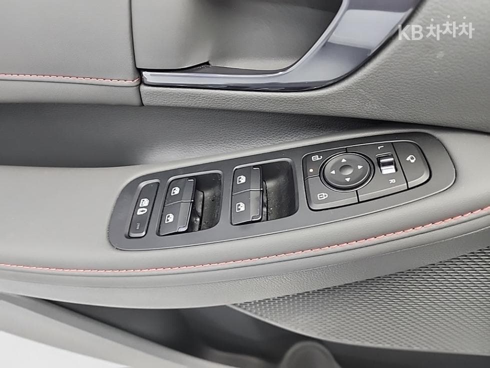 Хюндай Соната Ди Едж (Соната фацелит) N Line(DN8)1.6 Турбо Стандартен - 17