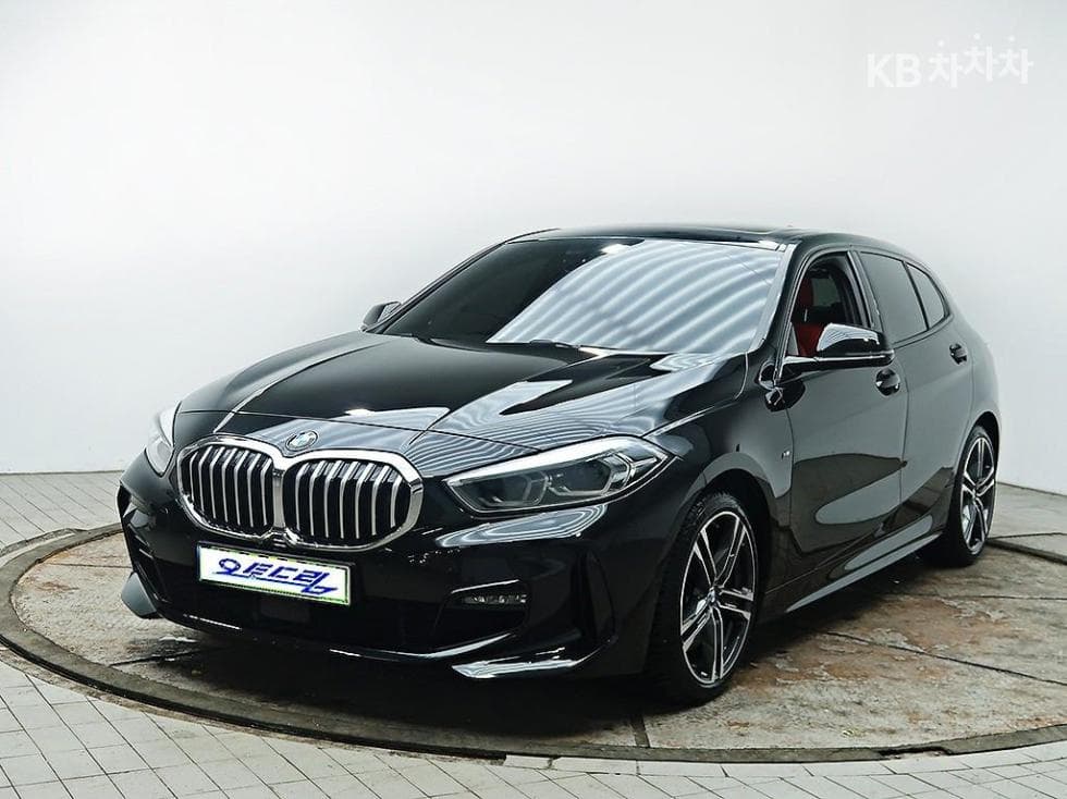 BMW 1시리즈 (F40) 120i M Sport - Image 1