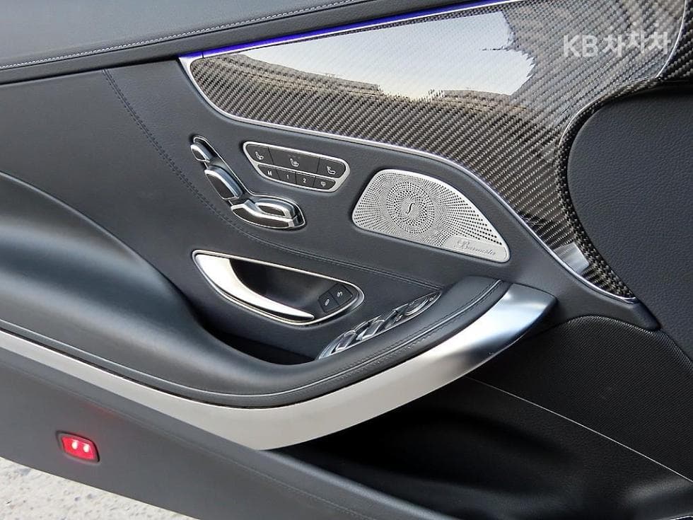 Mercedes-Benz New S-ClassS63 AMG 4MATIC+ Coupe - 12