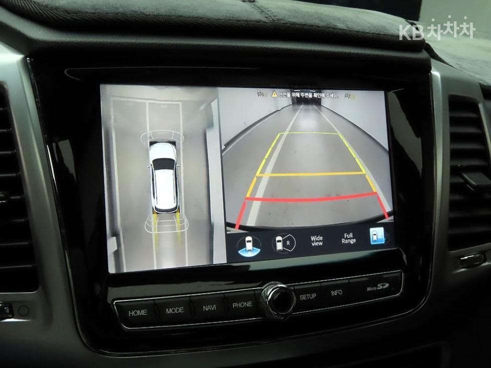 KG Mobility All New Rexton2.2 4WD 더 블랙 - 13