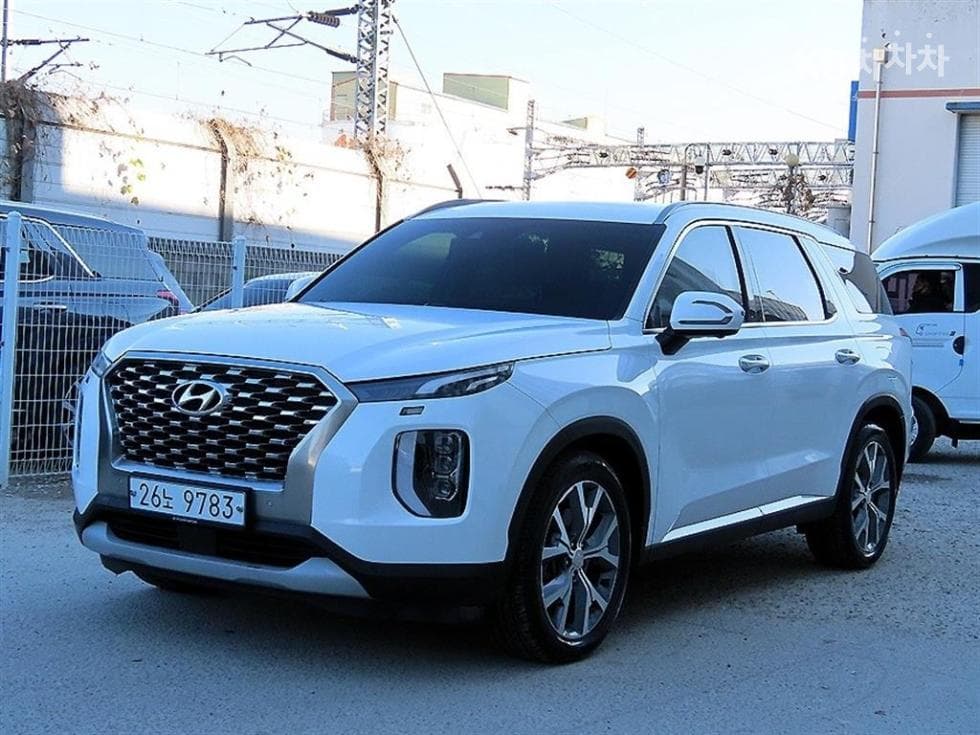 Hyundai Palisade 3.8 GLS 7-Passenger AWD Prestige - Image 1