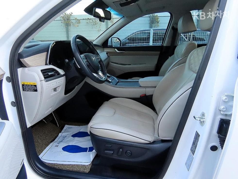 Hyundai Palisade 3.8L 7-Passenger AWD Prestige - 5